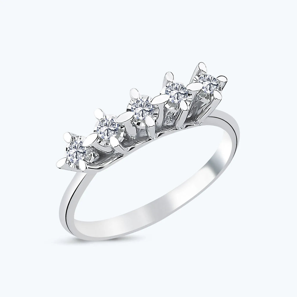 Fünf Steine Diamantring